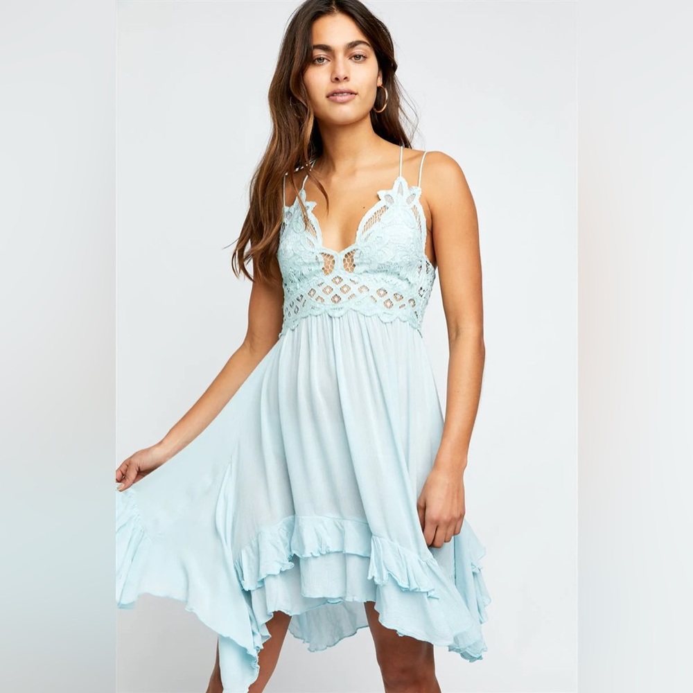 NWT Free People Adella Slip Dress in Sea
Washed